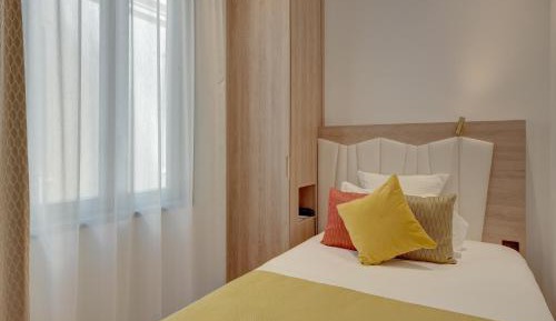 Classic Single Room