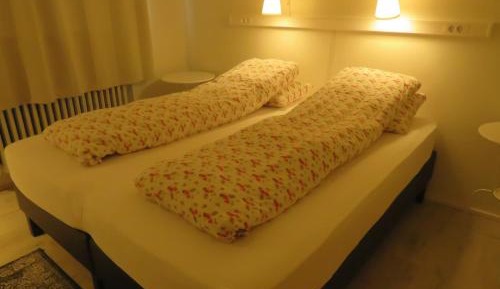 Twin Room with Shared Bathroom