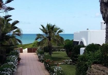 Villa - Beach Front