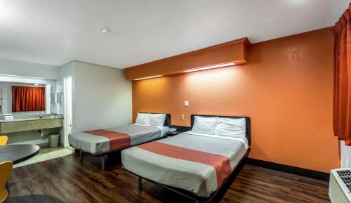 Quadruple Room - Non-Smoking