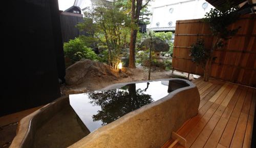 Triple Room with Sakura View and Open-Air Bath - First Floor