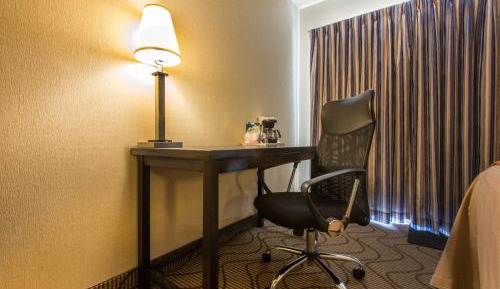 Business Queen Room with Sofa Bed