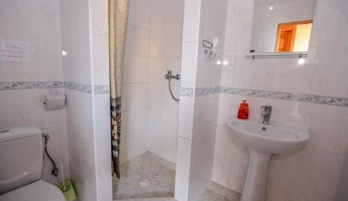 Standard Double Room with Shared Bathroom
