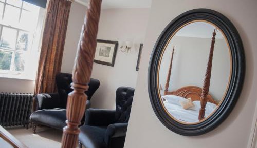 Double Room with Four Poster Bed