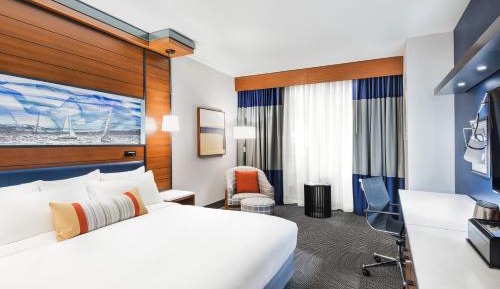 Standard King Room