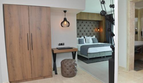 Suite with Jacuzzi
