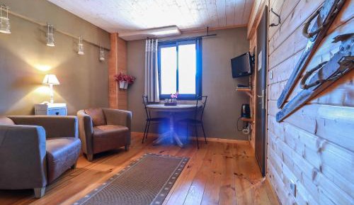 Double Room with Mountain View