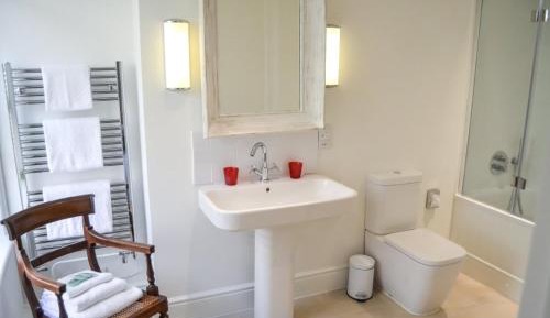 Large Double or Twin Room