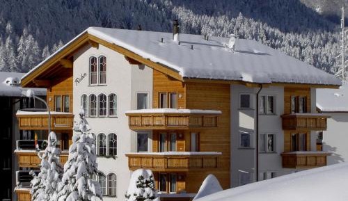 Two-Bedroom Apartment (4 Adults)