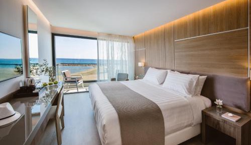 Standard Double or Twin Room with Sea View