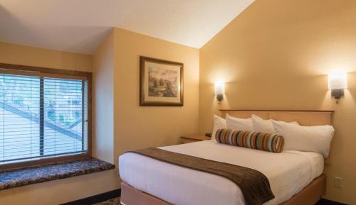 Two-Bedroom Suite - Loft