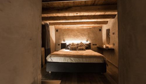 King Suite with Spa Bath