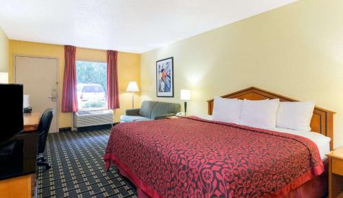 Deluxe King Room - Smoking
