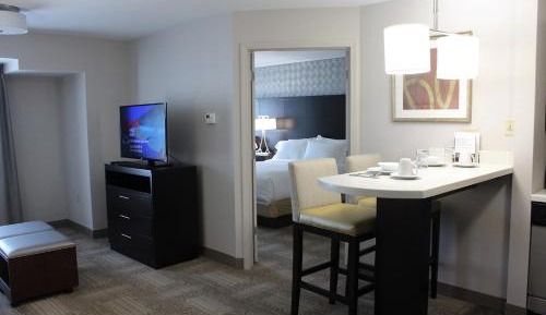 King Room - Hearing Access - Non-Smoking