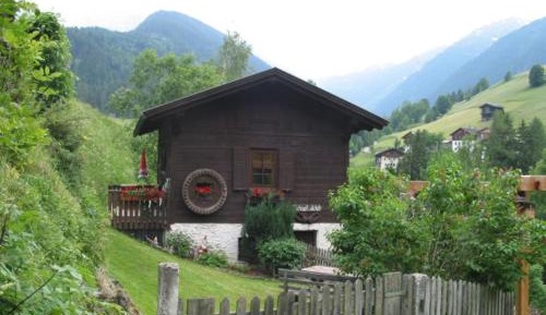 Chalet (2 Adults + 2 Children)
