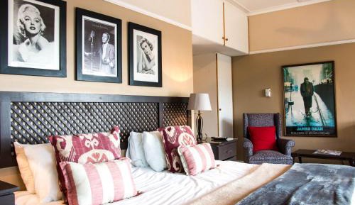 Deluxe Double or Twin Room