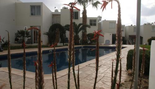 Apartment with Balcony and Sea View