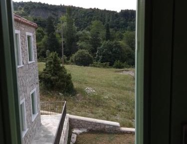 Family Room with Mountain View