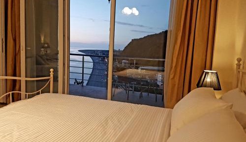 Triple Room with Sea View