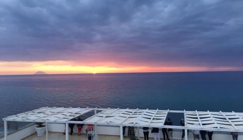 Double Room with Balcony and Sea View