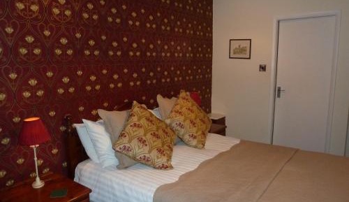 Classic Twin Room