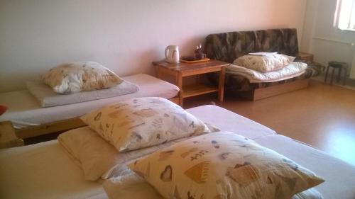 Triple Room with Private Bathroom