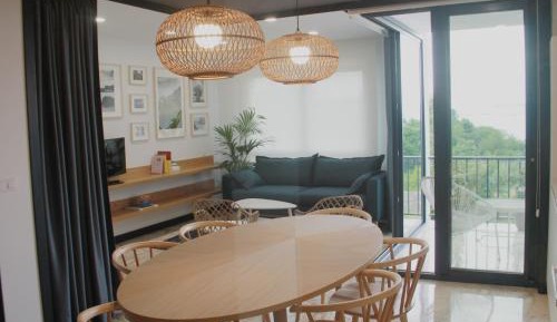 Studio Apartment with Sea View
