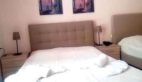 Triple Studio - Ground Floor 