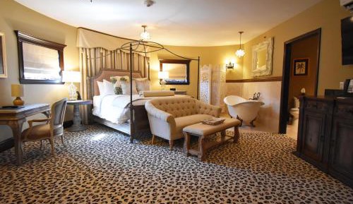 Premium Suite