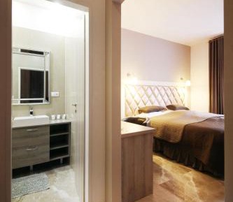 Luxury Triple Room