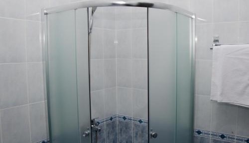 Single Room with Private Bathroom