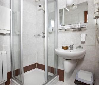 Economy Twin Room