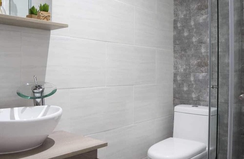 Pereira Apartment | Spacious - and cozy!