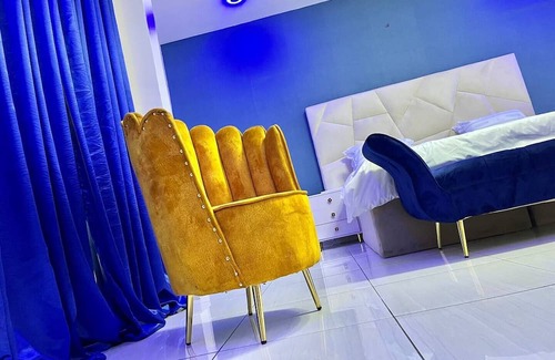 Ajah House | Luxury, quiet and spacious apartment.