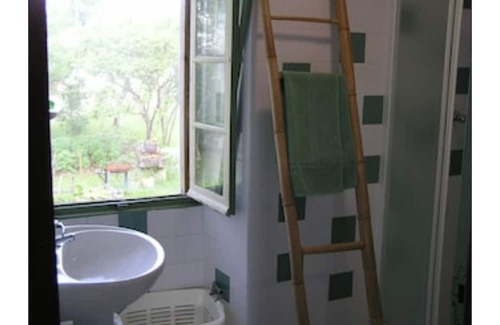 Champagne-et-Fontaine House | Rejuvenating stay, quiet, in a cottage with rustic charm