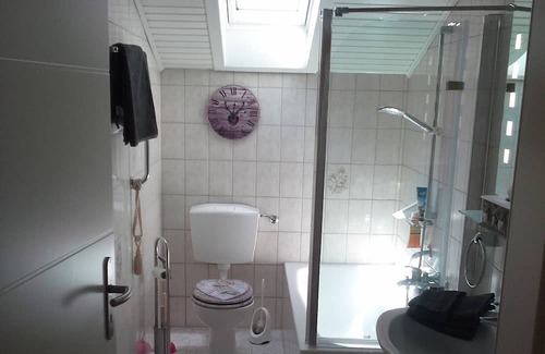 Bernau am Chiemsee Apartment | Ferienwohnung DG für 1-2 Personen