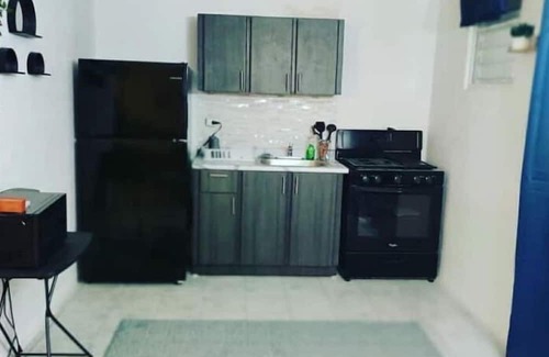 Levittown Apartment | 2 room apt, near the beach.