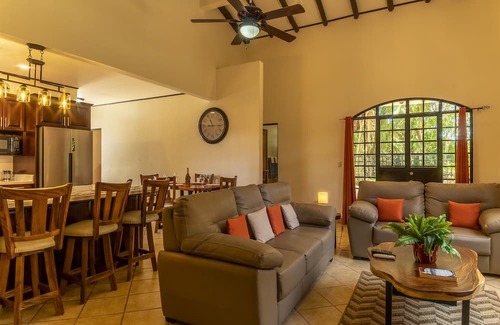 Hills of Esterillos House | Villa Meilleur By Esterillos Hills 10 minutes away from the beach!!