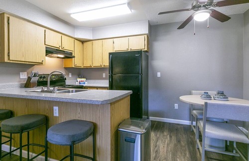 Tucson Apartment | Modern Apartment in Prime Location (ID9460X95)