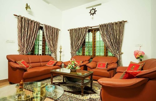 Devikolam Resort | Posh Rooms/Peaceful and Green Part of Munnar