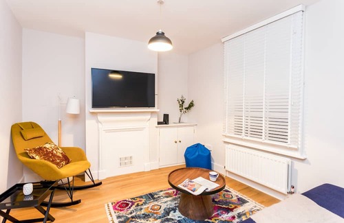 Cambridge City Centre House | The Modern Classic - Contemporary & Elegant 3BDR Home