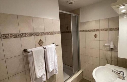 Kapfenberg House | Waldrestaurant Vida