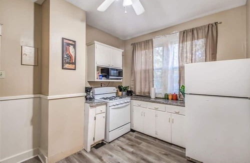 Evergreen Apartment | Avalon Nest - Both Units