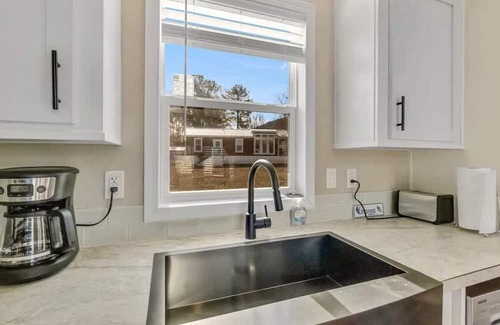 Owens Cross Roads House | Byrd 6 Cozy Byrd Nest