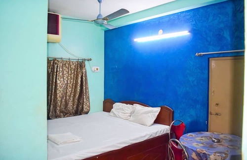 Kolkata House | New Balagi Guest House
