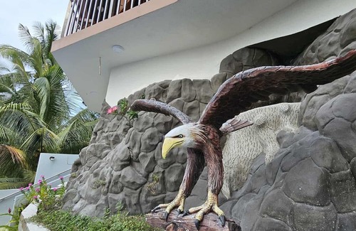 Samal Apartment | Samal Eagles Nest Beach Resort A