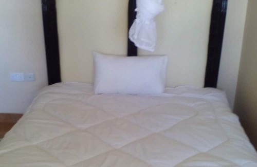 Ngelani Hotel | Reyna Hotel Machakos
