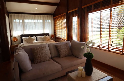Baisha Old Town Hotel | Yulong Sadhu Inn