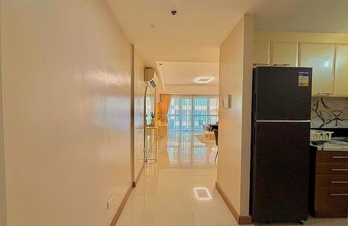 Pinagsama Resort | Live Luxury Living at BGC Venice