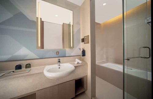 Bin Hu District Hotel | Holiday Inn Express Wuxi Taihu By Ihg